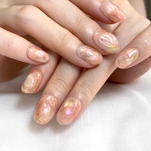 ぷっくりネイル/ニュアンスネイル/うるうるネイル/大人可愛い/上品