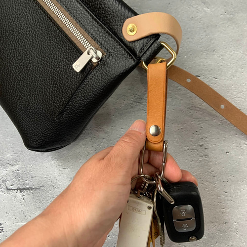 ANNIE WAIST SACOCHE VARTICAL / DIPLO SKY｜縦型サコッシュ 本革