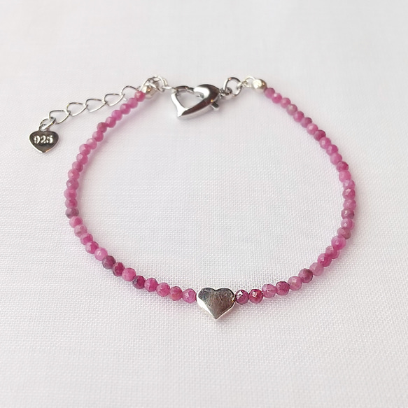 【ルビー】内なる強さと美しさを引き出すハート 天然石 ブレスレット ルビーハートブレスレット
