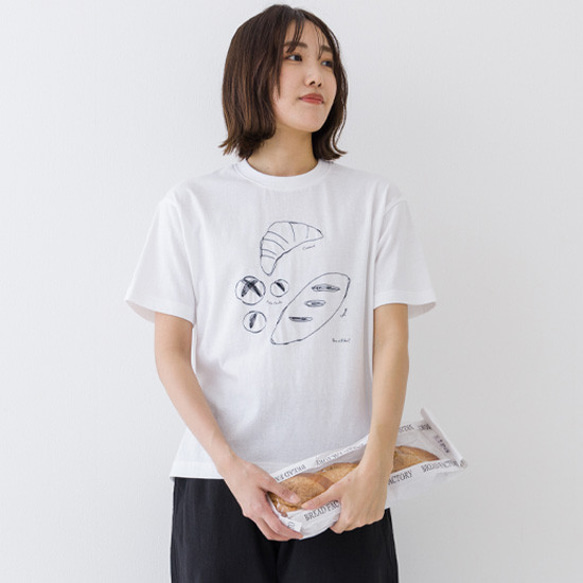 リサイクルコットンいろいろパン刺繍Tシャツ 2枚目の画像