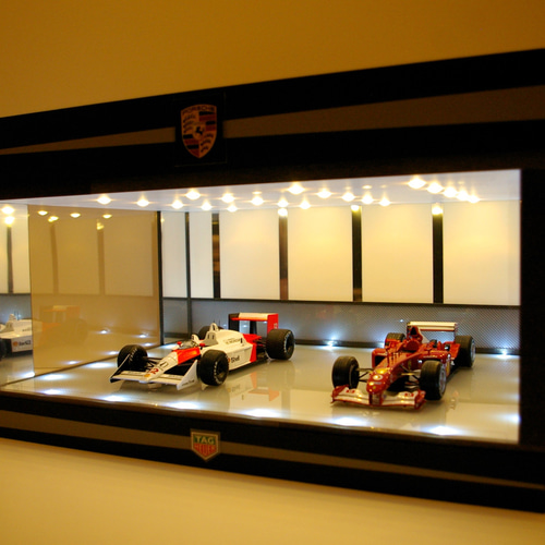1/18、2〜3台展示可・モザイクタイル・ディスプレーBOX / 2色