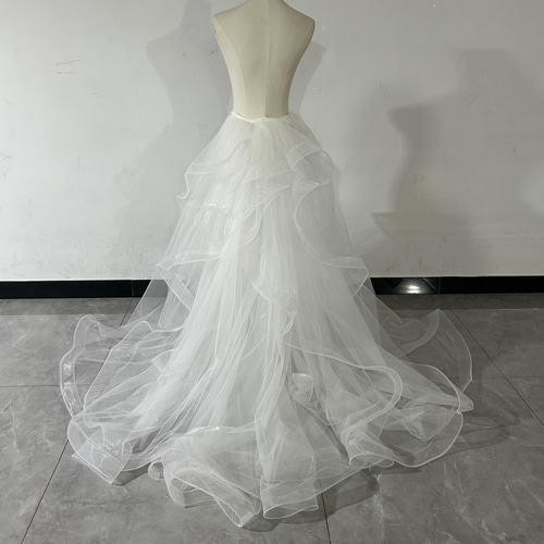 オーバードレス チュールトレーン ラッフルフリル 結婚式/披露宴  