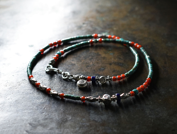 ホワイトハーツ、ターコイズ、シルバーのビーズネックレス 革財布・革製品のビーズ屋｜ホワイトハート ロングネックレス