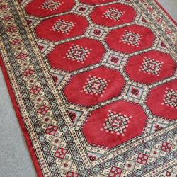 200×128cm【パキスタン手織り絨毯】 4枚目の画像