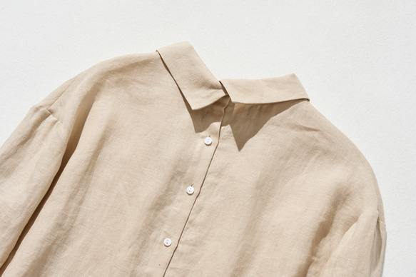 大人の抜け感と可愛さ叶えるリネン ブラウス　日除けにも活躍可能　 リネン100％　ベージュ　　230503-3 7枚目の画像