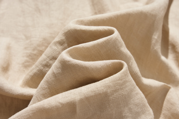 大人の抜け感と可愛さ叶えるリネン ブラウス　日除けにも活躍可能　 リネン100％　ベージュ　　230503-3 11枚目の画像