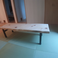 ひのき無垢テーブル 木曽檜 アイアン脚 4枚目の画像