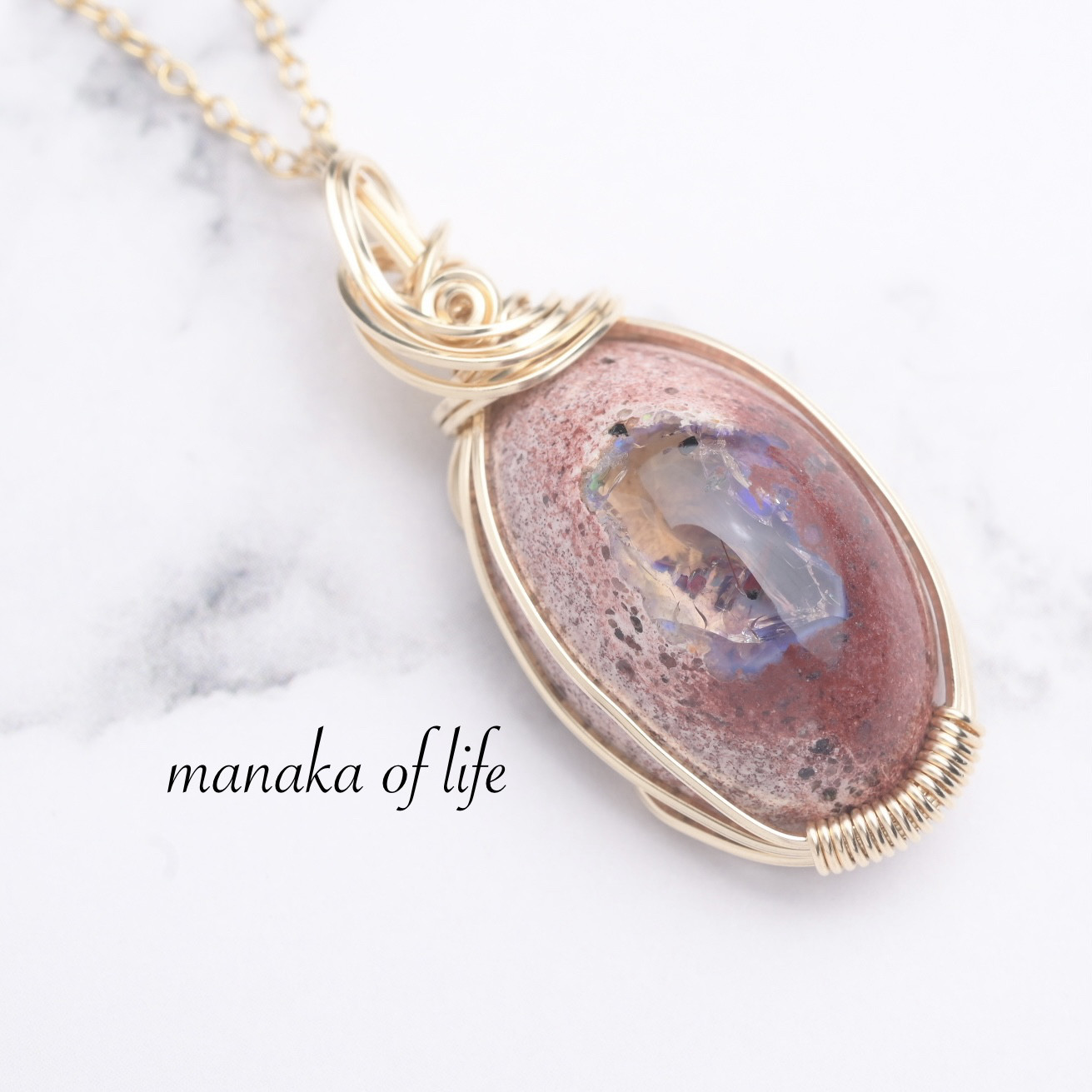 カンテラオパール ペンダントトップ  ワイヤーラッピング ネックレス 14kgf 送料無料でお届けします