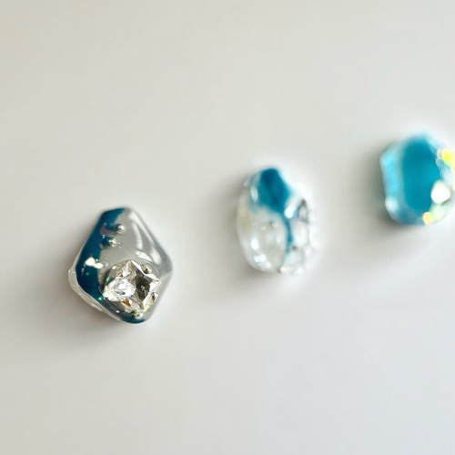 レジンcat3連 ピアス‪ஐ‬イヤリング