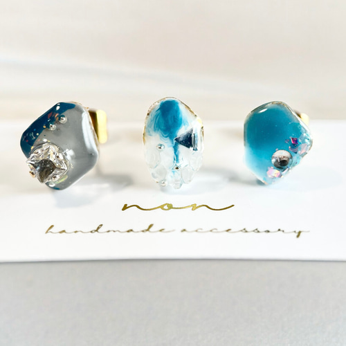 841B再販グレー シルバー アシンメトリー ハンドメイド ピアス  