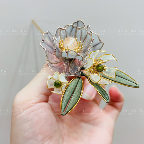 ミスティクリスタルフラワーラップ（春の花）ヘアピン かんざし 旂-手
