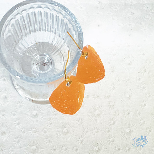 fac0085❁(箱入り)ミニチュア リアル 一粒 みかん ピアス ピアス