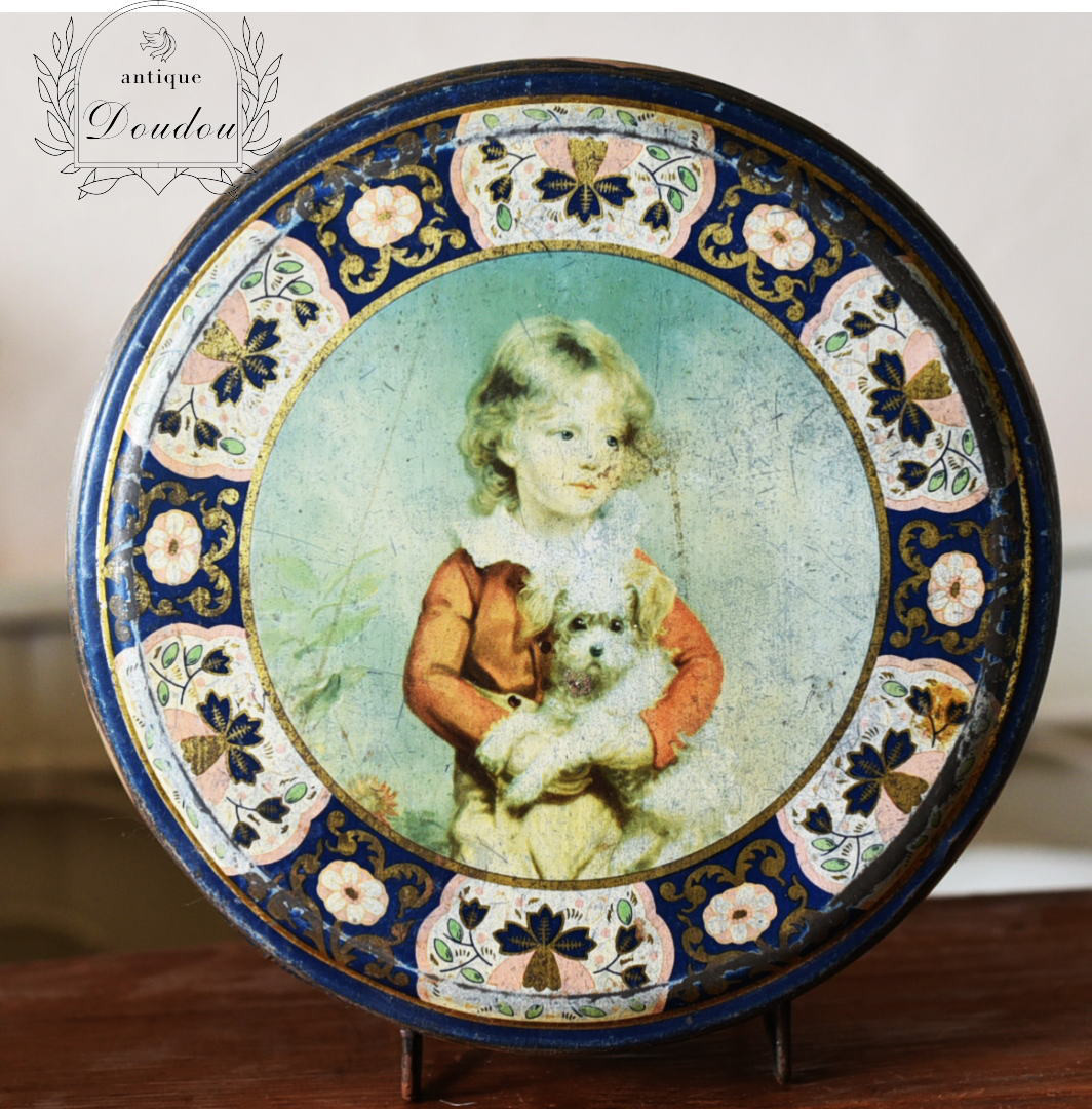 イギリス1940年代ビスケット缶Peek Frean & Co. Ltd. 【s0051】