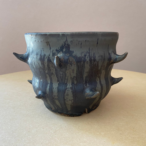 黒釉トゲトゲ植木鉢#262【プランター】【植木鉢】 一輪挿し・花瓶