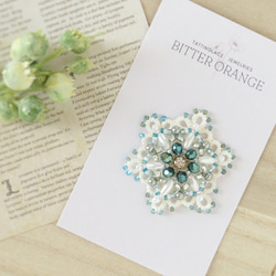 タティングレース×ビーズで紡ぐ青の世界 ～サマースター～ ブローチ/ポニーフック/ヘアゴム 2枚目の画像