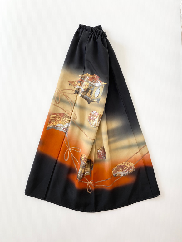 黒留袖着物リメイクウエストゴムロングスカート送料無料フリーサイズ1点物黒留袖着物リメイクロングスカートNO.1952 5枚目の画像