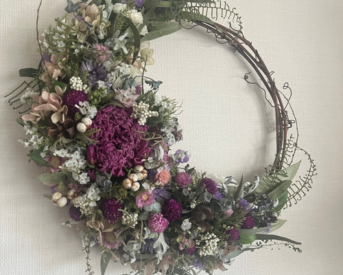 大人ピンク芍薬のドライフラワー 三日月リース 【母の日のプレゼントに