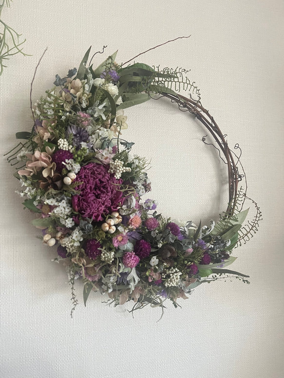 大人ピンク芍薬のドライフラワー 三日月リース 【母の日のプレゼントに