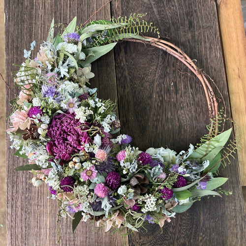 三日月リース　ドライフラワーリース 大人ピンク芍薬のドライフラワー 三日月リース 【母の日のプレゼントに