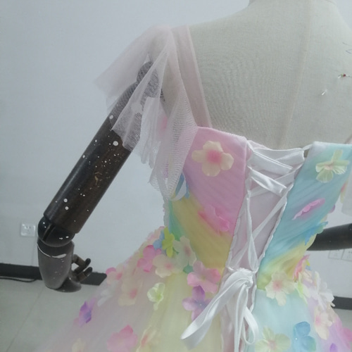 送料無料！カラードレス レインボースカート 3D立体レース刺繍 花びら  