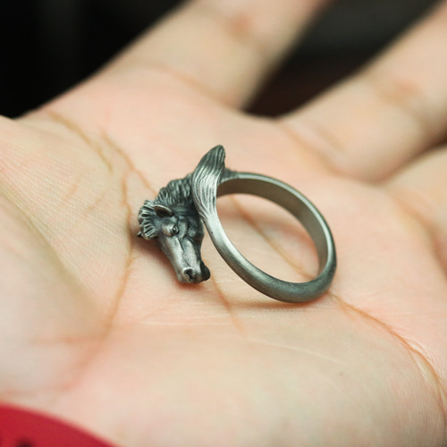 925 シルバー ホース リング、汗と血の速い馬のリング、アニマル