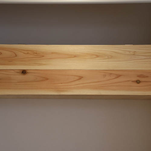 目隠しできる棚板 パントリーやシューズクローク、置き棚にも使える