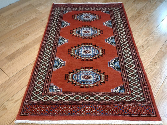 トライバル絨毯】パキスタン絨毯　ハイクオリティ　ガゼニウール　122x78cm　テラコッタカラー 