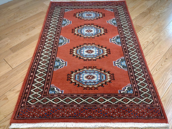 トライバル絨毯】パキスタン絨毯　ハイクオリティ　ガゼニウール　122x78cm　テラコッタカラー 5枚目の画像