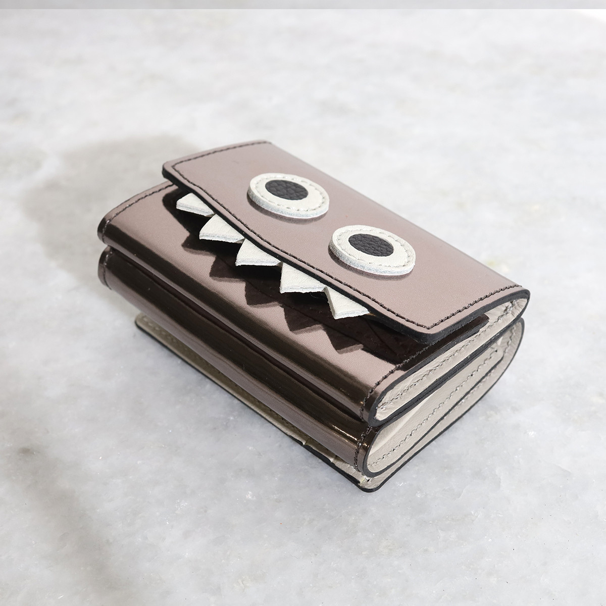【ミラー箔モンスターミニウォレット/全3色】思わず誰かに見せたくなる/ミニマムで大人カワイイコンパクト三つ折り財布