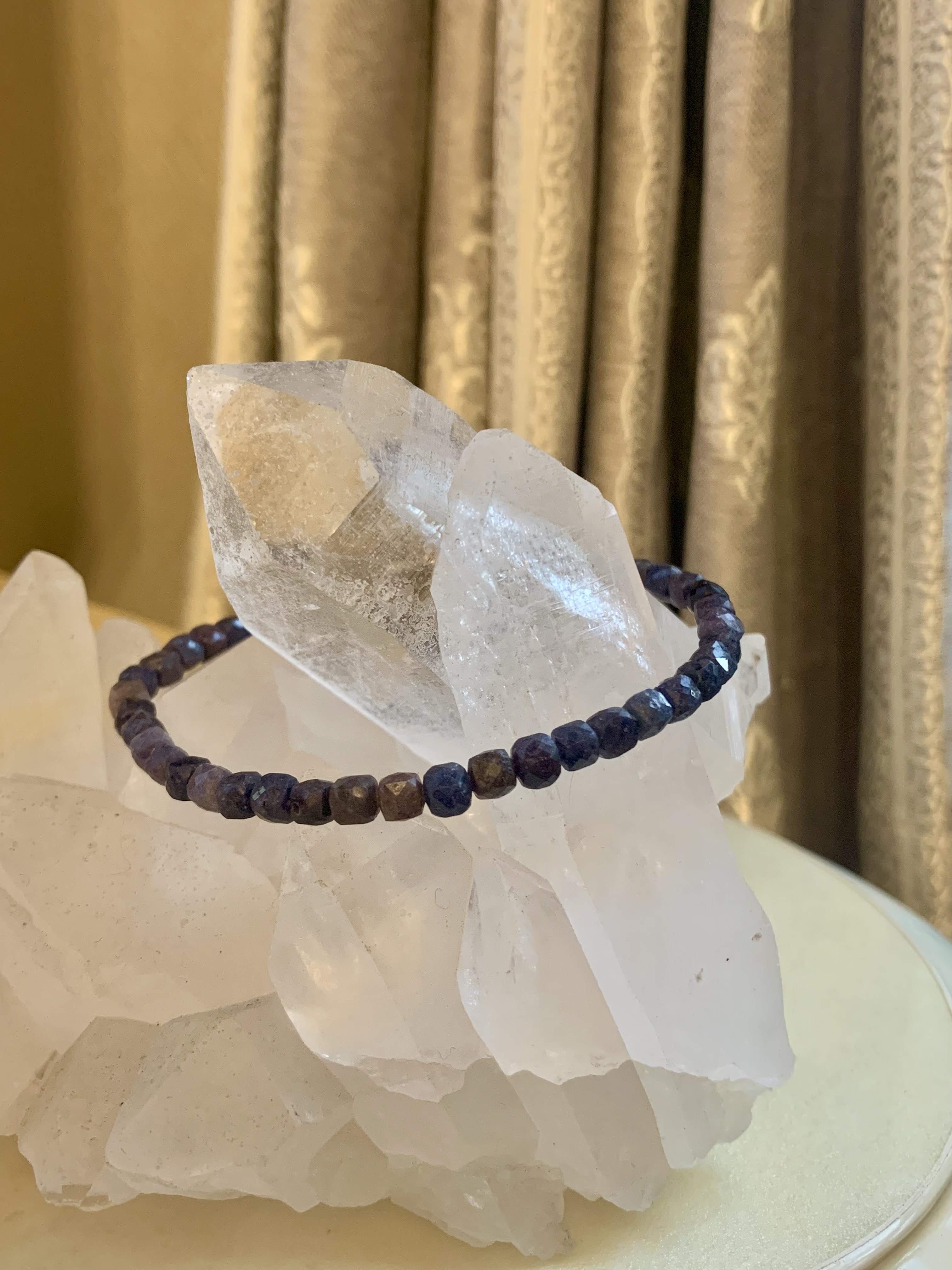 天然石 サファイアのハッピーブレスレット