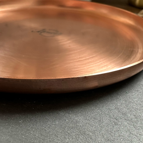 へら絞りで作った銅の丸皿 その他雑貨 スタジオモンターグ 通販