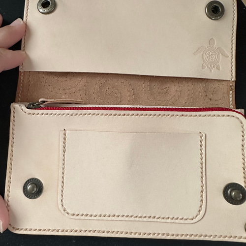 ミドルトラッカーウォレット　ハンドメイド　ヌメ革 ハンドメイド（手縫い）ヌメ革 トラッカーウォレット ミドル