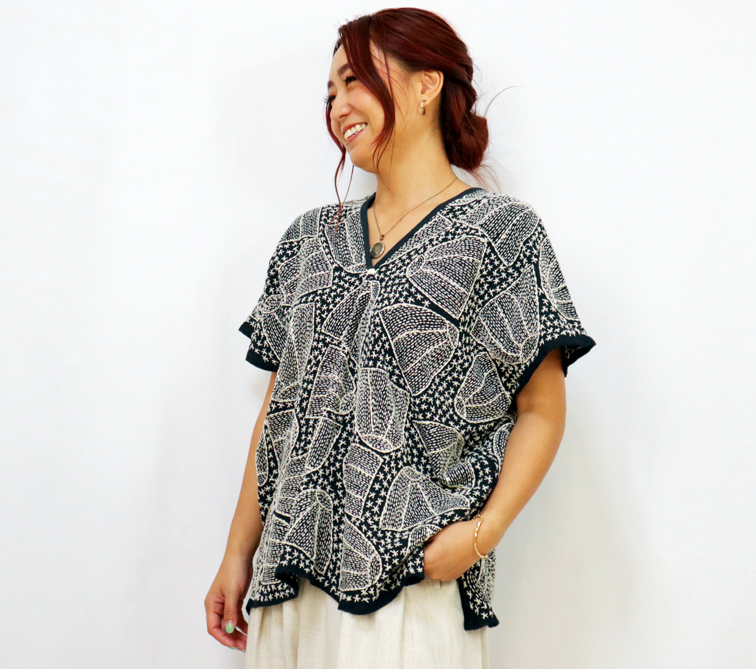 民族羽織インディゴリネン刺繍刺し子