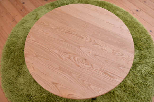 無垢クリ（栗の木）・折りたたみ丸ロ―テーブル（Φ800㎜）※サイズオーダー可 2枚目の画像