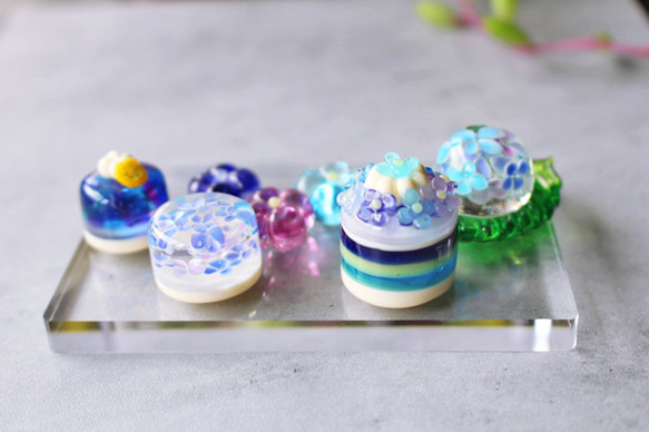 ミニチュア スイーツ ❀ あお 様 ❀ ガラスのミニチュアスイーツ 紫陽花スイーツ 小さなガラスの置き