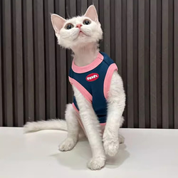 〈オーダーメイド可能〉猫服 犬服 ペット服 ネコ シンプル紺色猫タンクトップ 涼しい 薄手 スフィンクス猫 ベスト 夏 1枚目の画像