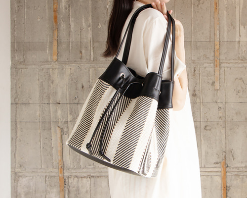 【まとめて4点】ハンドメイド 変形巾着トートバッグ 07b85be406c23b528cce414bc7a045