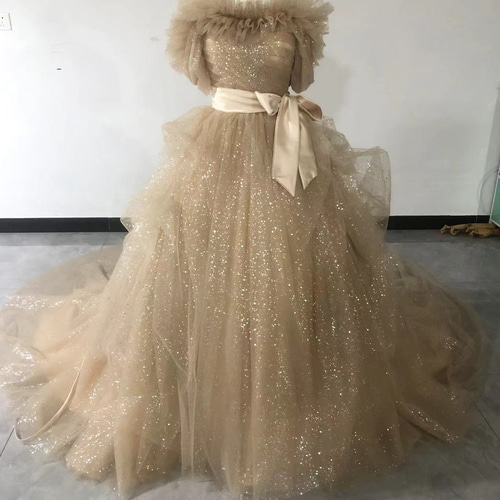 豪華！カラードレス シャンパン色 取り外しオフショルダー キラキラ  