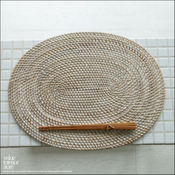ラタンランチョンマットDAEN/WW 手編みマット 敷物 テーブルウェア 楕円 籐 キッチン雑貨 ナチュラルホワイト 5枚目の画像