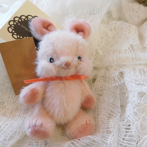 ピンクのうさぎさんぬいぐるみ ぬいぐるみ うさぎ かわいい（＊irise