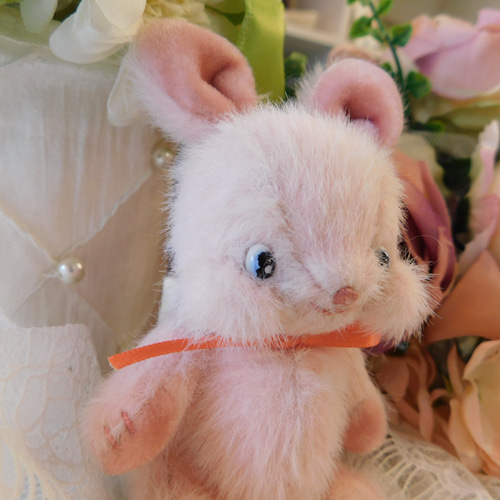 ピンクのうさぎさんぬいぐるみ ぬいぐるみ うさぎ かわいい（＊irise