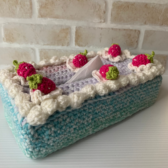 いちごケーキ風な手編みティッシュケースカバー ティッシュ いちごケーキ風な手編みティッシュケースカバー ティッシュ