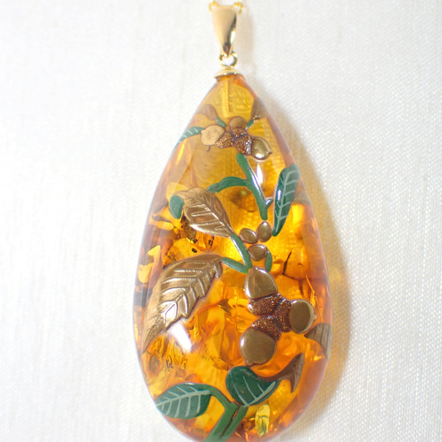 蒔絵ペンダント ”樫” / 琥珀、K18 ネックレス・ペンダント 松林  