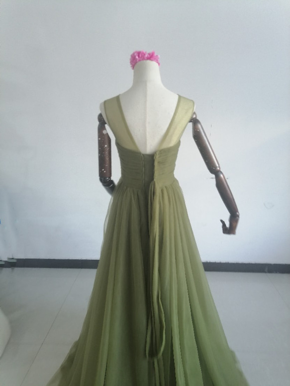 憧れのドレス グリーン オリーブカーキカラードレス ソフトチュール ファスナー /花嫁/結婚式 7枚目の画像