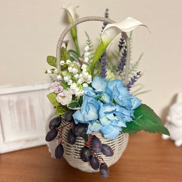 母の日のプレゼントに♡ 初夏のお花のアレンジメント～アーティフィシャルフラワー～ 3枚目の画像