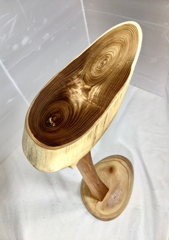 天然木　延寿　輪切り材サイドテーブル　一点物　手造り 1枚目の画像