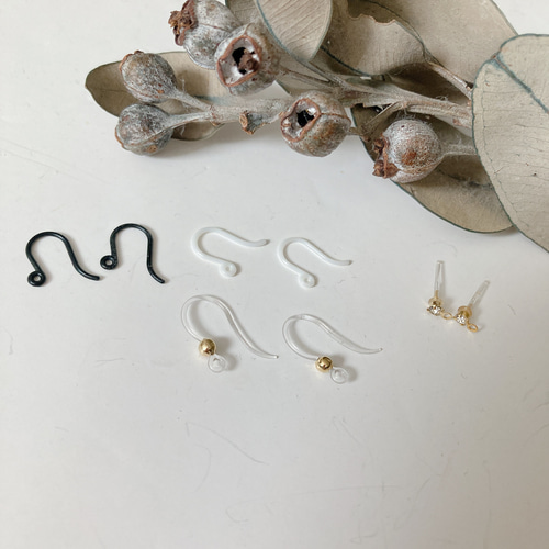 ハシビロコウピアス。 イヤリング。 おおぶり ピアス（フック