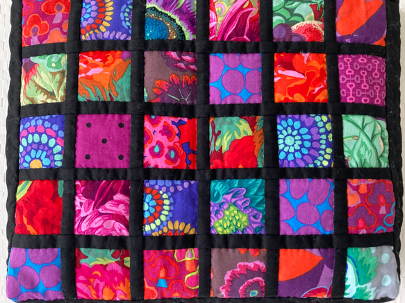 手縫いパッチワークキルト カラフルスクエアパターントート 5枚目の画像