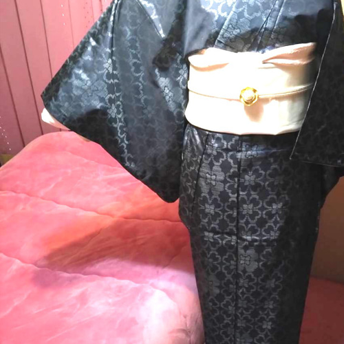 本場大島紬 新品 着物 Keiko 通販｜Creema(クリーマ) 17678406