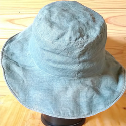 淡い水色    本藍染　リバーシブルの日よけ帽子　オーガニックコットンヘンプ 5枚目の画像